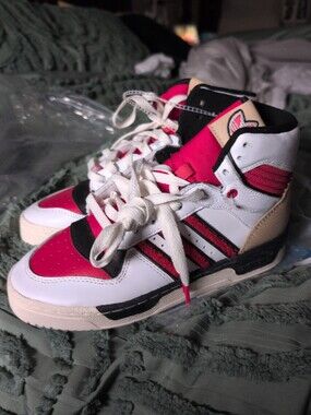 adidas High Top Basketball Sneaker White Red Black FY6332 Men's Athletic Sz 5.5
